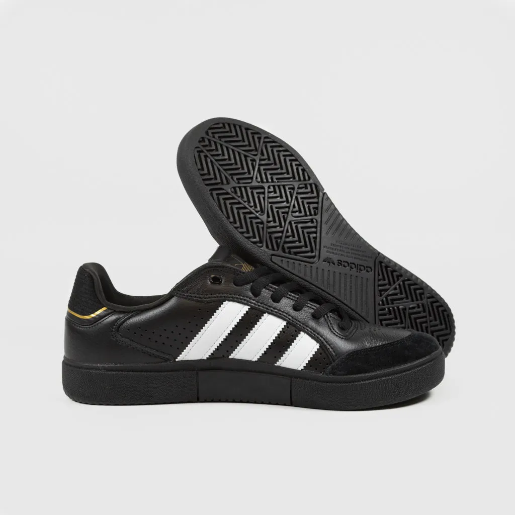 Adidas Skateboarding - Tyshawn Jones Low Pro (Leather) Shoes - Core Black / Footwear White / Gold Metallic