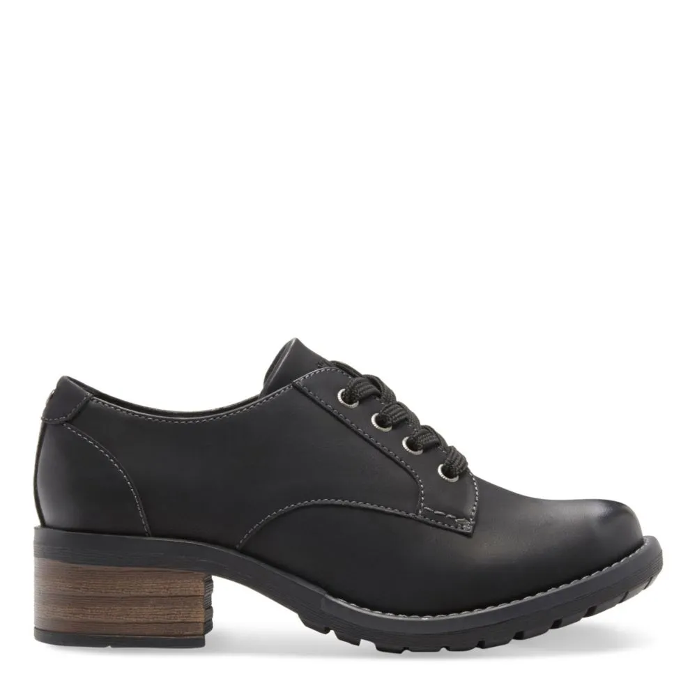 EASTLAND  WOMENS TRISH OXFORD