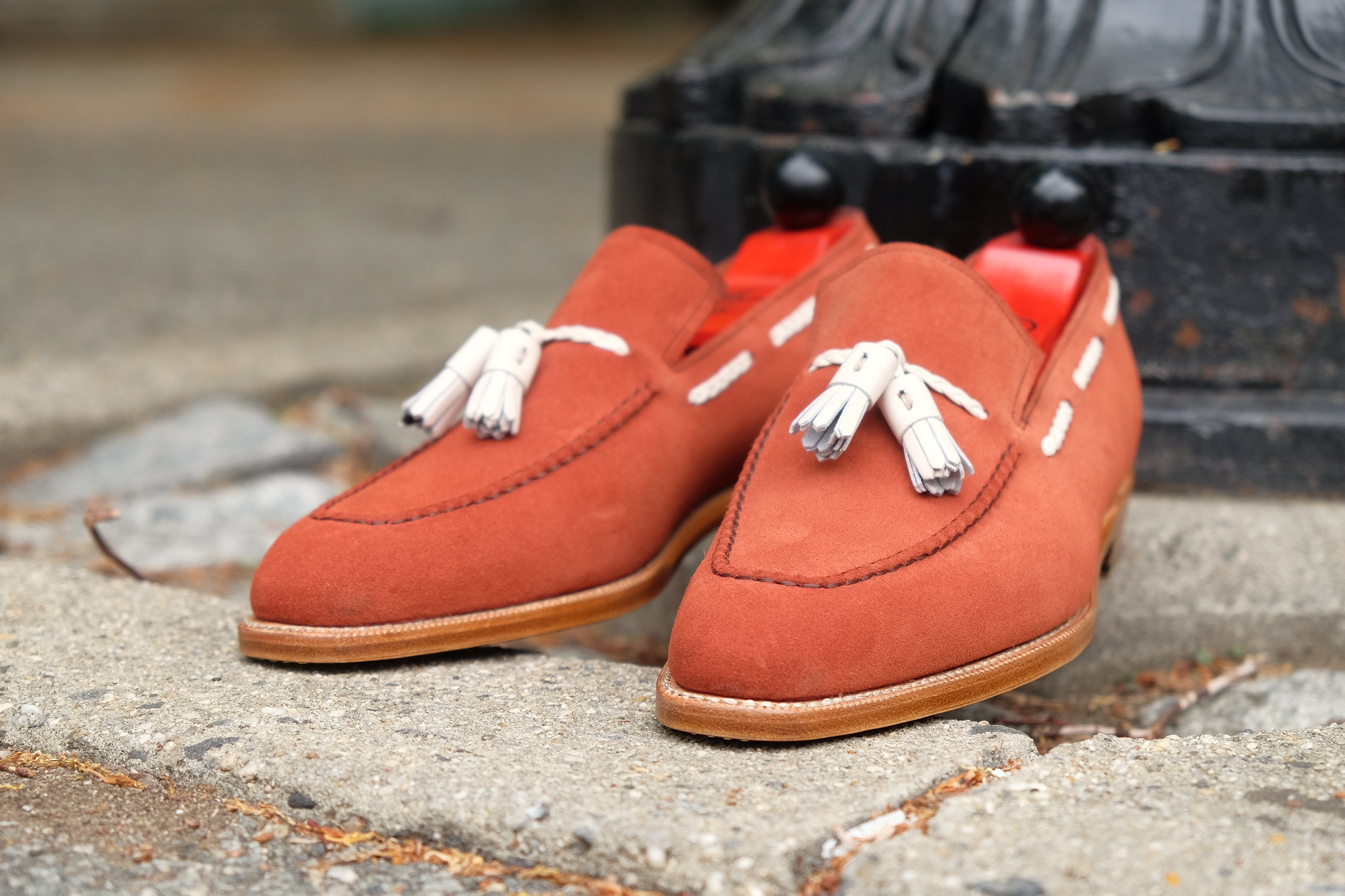 Eskapa - MTO - Rust Suede / Natural Crust Tassel - LPB Last - Single Leather Sole