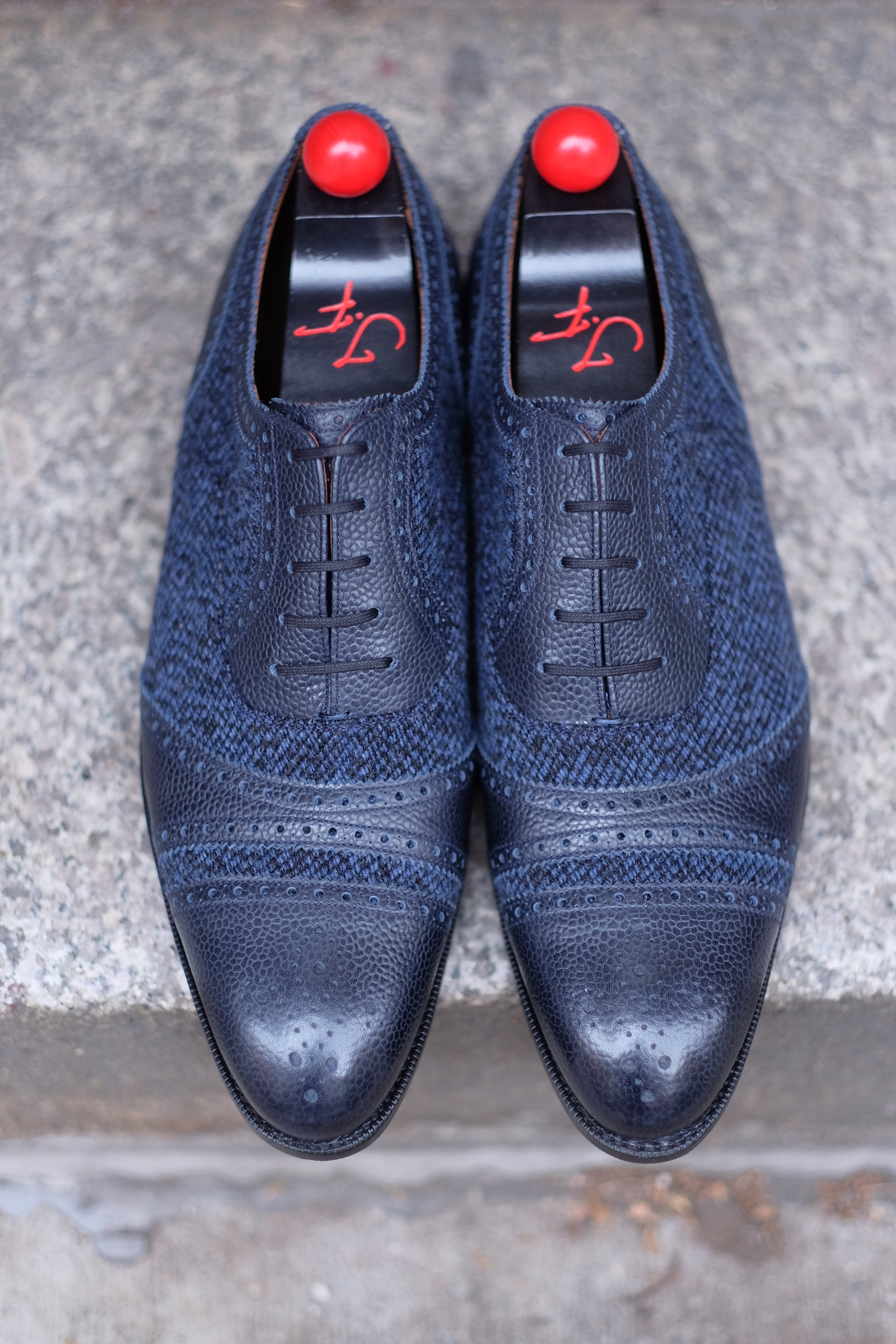 Phillips - MTO - Navy Scotch Grain / Blue Poulsbo - NGT Last - Single Leather Sole - Fleur De Lys Medallion